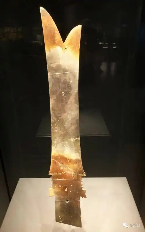 三星伴月耀环宇:周倜分享三星堆遗址博物馆玉石篇四_三星堆博物馆