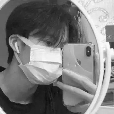 头像男ins高级质感黑白帅气图片_男生头像_头像屋