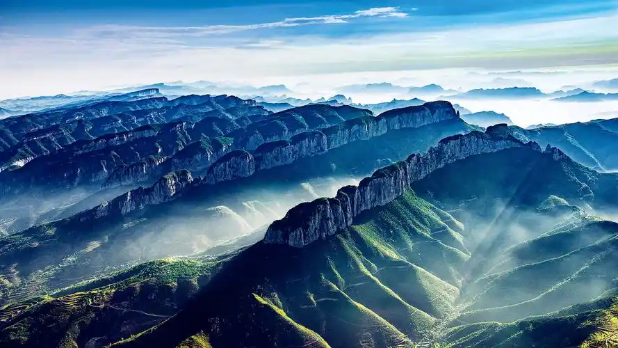 寻找中国的墙状山