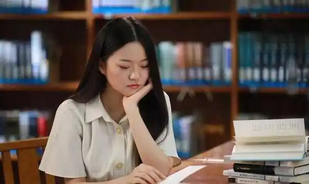 北大才女唐晓琳:毕业后赴美深造,为何却从金门大桥一跃而下?