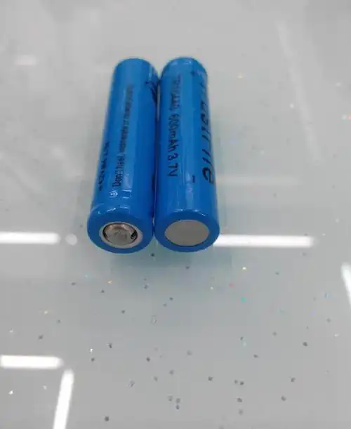 ** trustfire 10440电池 7号充电锂电池 .