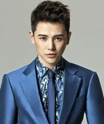 夏天男明星短发板寸头发型!赶紧来学学吧