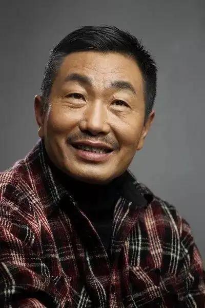 老戏骨杜源惊喜加盟《情丝万缕》李思海陷两难境地