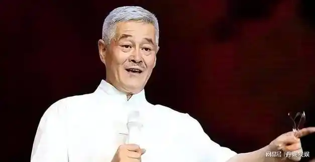 澳门这一夜,江湖地位,人情世故,都在赵本山身上体现得淋漓尽致|沈腾