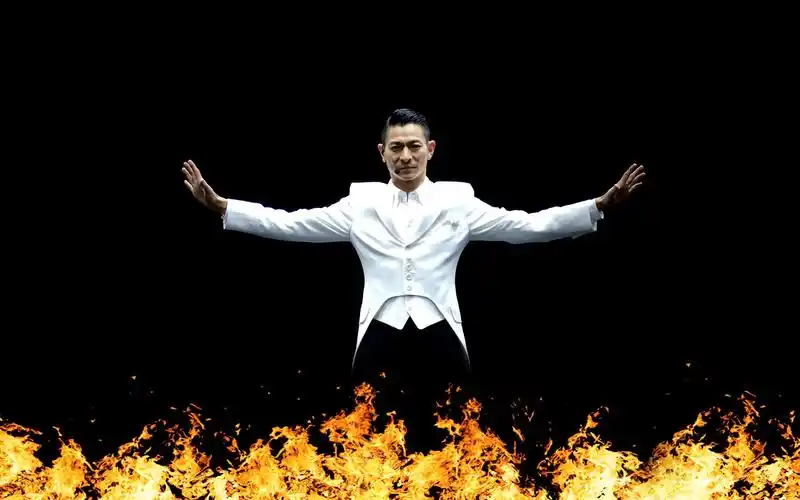 谁帮忙找找刘德华的这张照片?