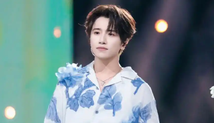 自存伯远海阔天空