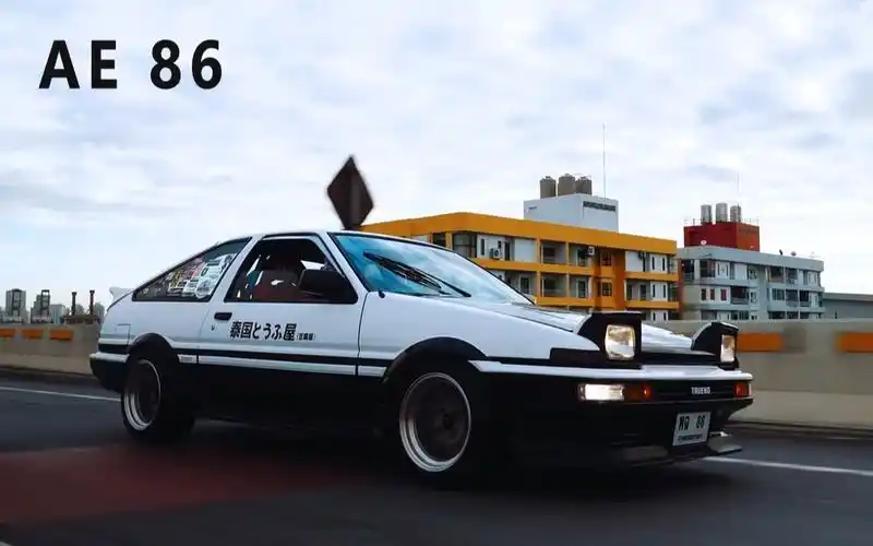 【头文字d】藤原拓海 ae86