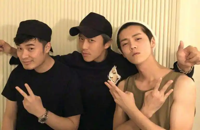 邓超陈赫鹿晗合体参加新综艺,网友:形式不重要,赶紧播出吧