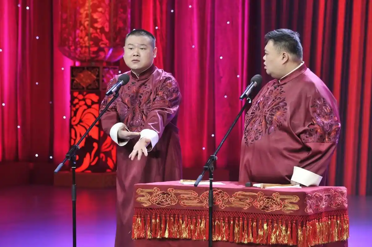 岳云鹏和孙越的春晚相声《我的变变变》搞笑吗?