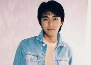 周星驰"御用配音"石班瑜去世,原因曝光,最后遗言惹人泪目