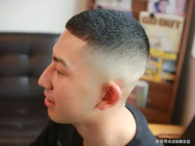 男生想剪寸头,平头,圆寸和板寸有什么区别?应该如何选择呢?