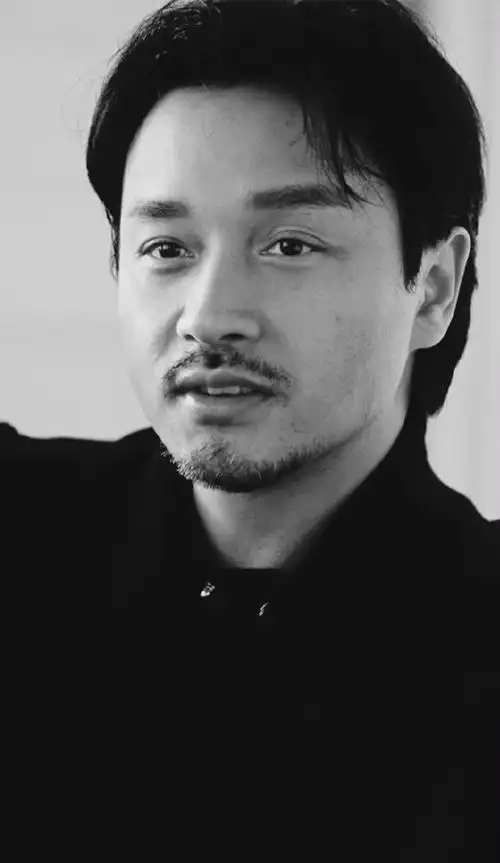 张国荣:旧照,一代传奇,活到现在应该也会很红