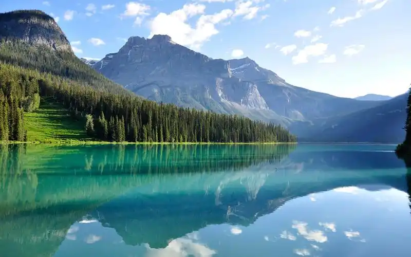 【美国】绝美的治愈系风景影片,每一帧都是壁纸