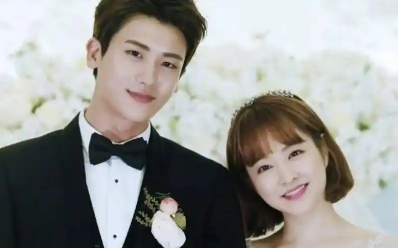 【朴炯植72朴宝英】小两口终于结婚了