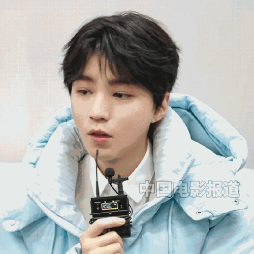 王俊凯回应待映作品上映时间