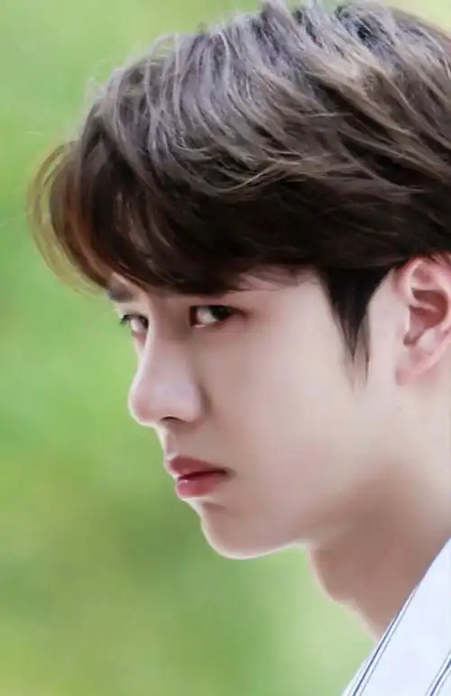 分享我的可爱图图#王一博长风破浪##王一博魏若来