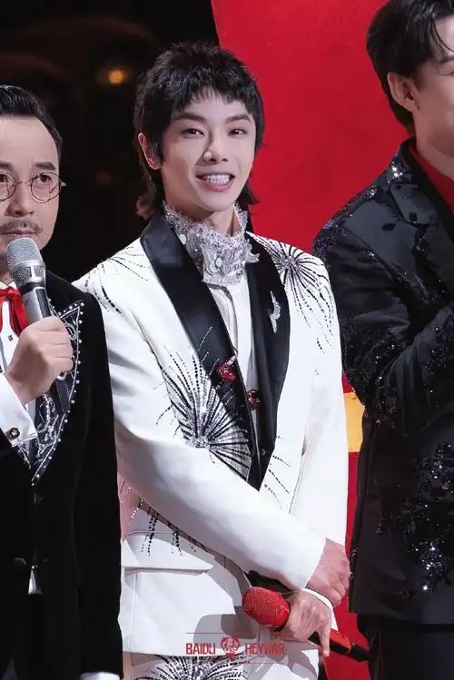 祝华晨宇0207生日快乐##华晨宇湖南春晚代言人