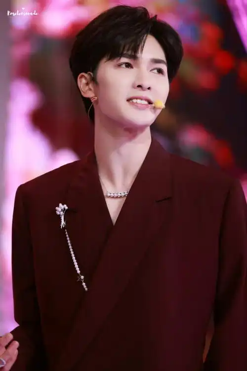 朱正廷后台x陳甸甸x夸夸醉奶仙子红毯kilig0318_朱正廷fairyland