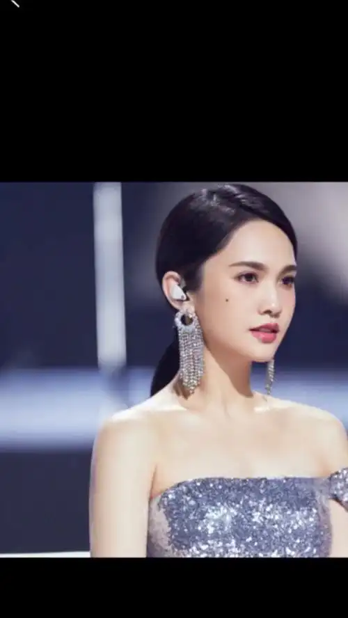 "浪姐2"杨丞琳 强势回归《雨爱》勾起多少人的青春回忆!