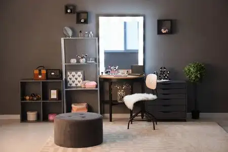 化妆室现代化妆室内部照片