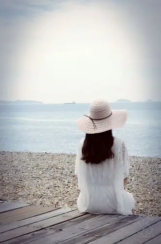 亦可凭海临风,开阔了眼界,更开阔了胸怀.