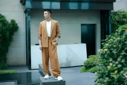 黄景瑜:从容面对质疑,做更好的自己