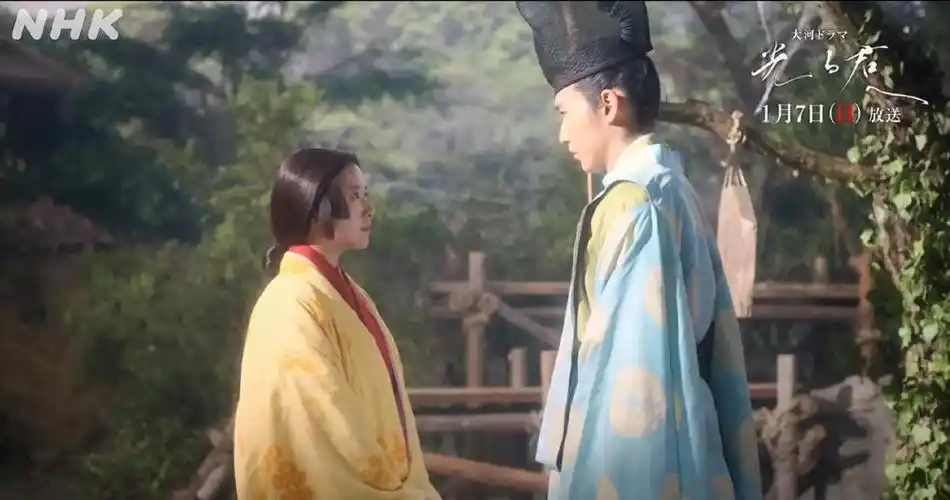 紫式部是日本平安时代女作家,以创作了日本首部长篇小说《源氏物语》