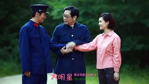 陈思斯与张晓龙的关系 陈思斯与张晓龙结婚照分享