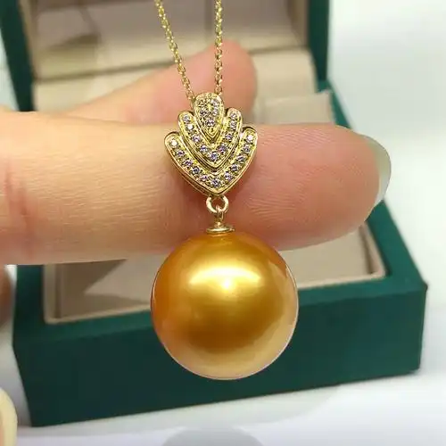 大颗浓金南洋金珠吊坠18k南阳海水珍珠项链坠子正圆强光锁骨链女