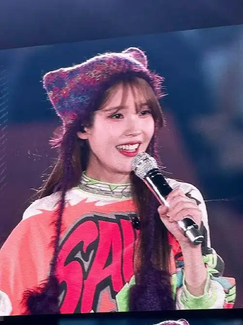 韩国顶级女solo李知恩iu要来香港开演唱会了,内地粉丝这泼天的富贵要