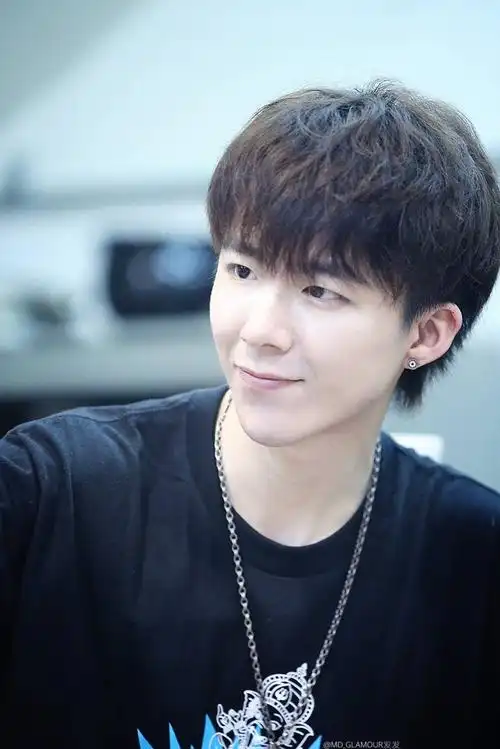 摩登兄弟 刘宇宁 宁哥 图from微博 见水印