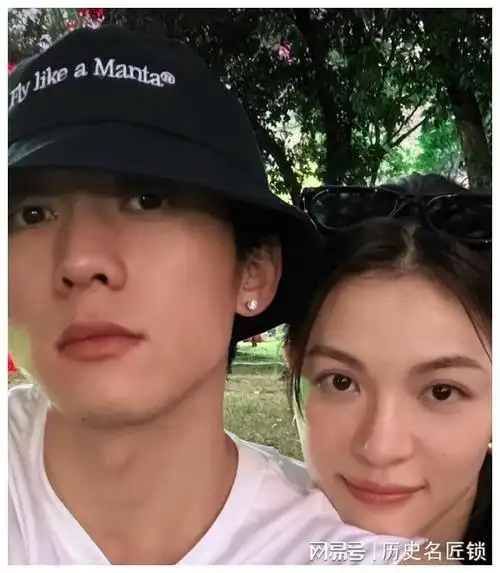 95花恋情被曝男友似王鹤棣知名恋情曝光