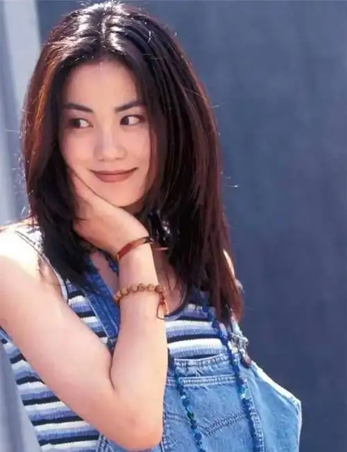 如今才明白,谢霆锋对王菲,不是喜欢,而是深爱