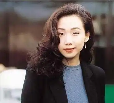 小三上位,分手谈小11岁的恋爱,54岁林忆莲仍孤身一人_李宗盛_婚姻