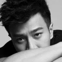 刘恺威头像图片 男明星刘恺威最新头像大图【点击鼠标右键下载】