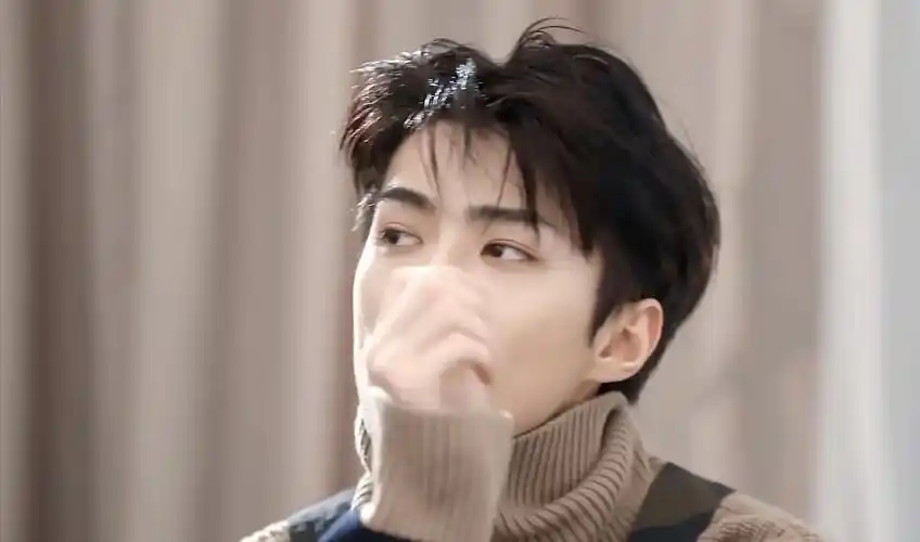 吴世勋 最喜欢的一组写真#橙光吴世勋 be美学 #exo吴 - 抖音