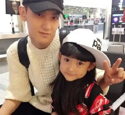 黄子韬结婚了吗,黄子韬有女儿吗