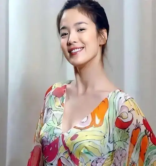 韩国几大纯天然美女颜值对比,有人青春养眼,有人随岁月愈发迷人