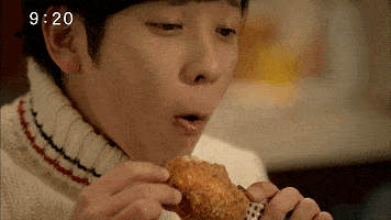 绝了,没有哪个大学生能逃过这只喷射鸡_华莱士