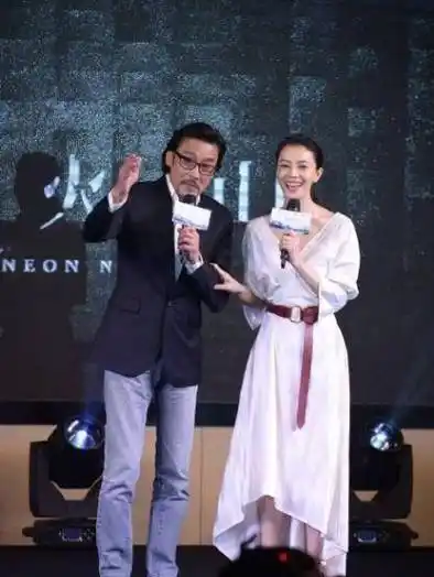 高圆圆否认被贾静雯预告怀孕却又被新搭档梁家辉当众催生