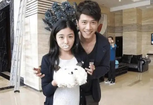 彭冠英历任女友