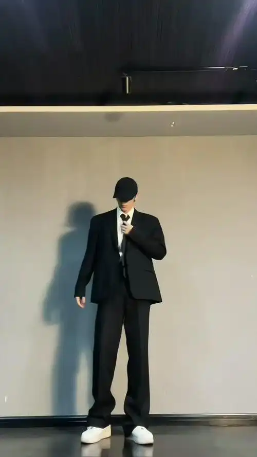 王广允_王广允个人资料_王广允直播间_18183kol_18183网红站