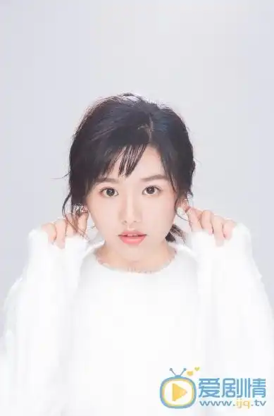 遇龙青青是谁演的遇龙青青扮演者潘美烨个人资料