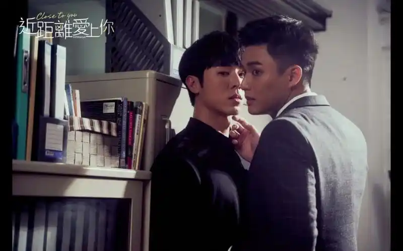 【近距离爱上你】完整版 唯一想聊解的人 陈势安_哔哩哔哩 (゜-゜)つ