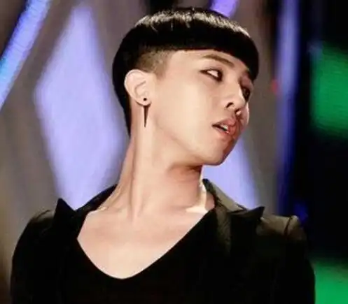 锅盖头,男生锅盖头,男生发型