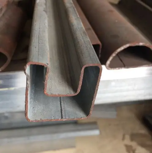 现货q235b异型管门窗立柱用32*32凹槽管 批发零售