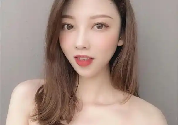 皮肤白皙的女生,脸部多半会有这些缺点,看完你还羡慕吗?