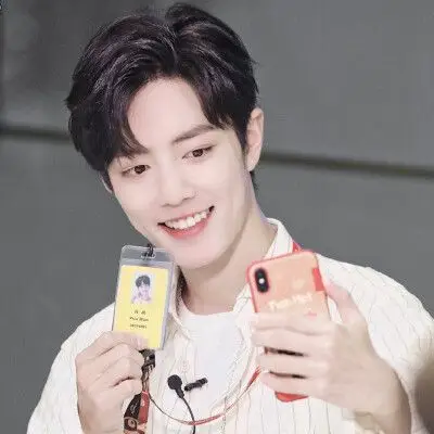 肖战头像自截,二传标注id ,拿图点赞收藏,谢谢啦.