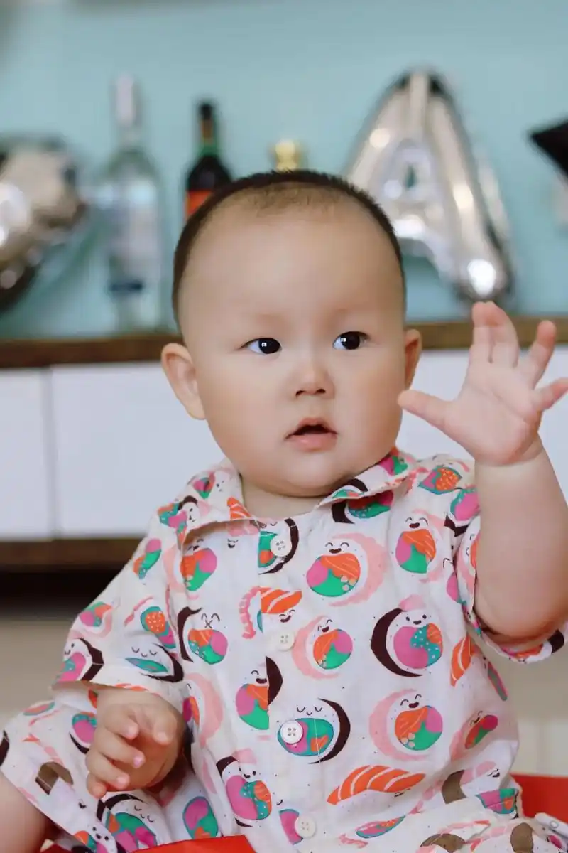 祝我家小宝宝一周岁生日快乐,活沷可爱,健康成长#只有照片能记 - 抖音