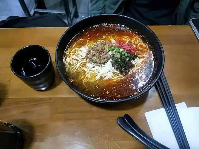 深夜就是要吃面呀